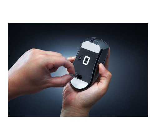 Игровая мышь Razer DeathAdder V3 HyperSpeed/ Razer DeathAdder V3 HyperSpeed Gaming Mouse Игровая мышь Razer DeathAdder V3 HyperSpeed/ Razer DeathAdder V3 HyperSpeed Gaming Mouse