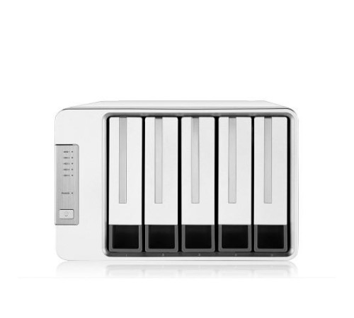 Система хранения данных TerraMaster D5-300C DAS tower/ 2xHDDs RAID0,1,SD+3HDDs SD only/up to 5 HS SATA(3,5' or 2,5')/1xUSB3.1 Type-C gen1/1xPS/1YW (существенное повреждение коробки)