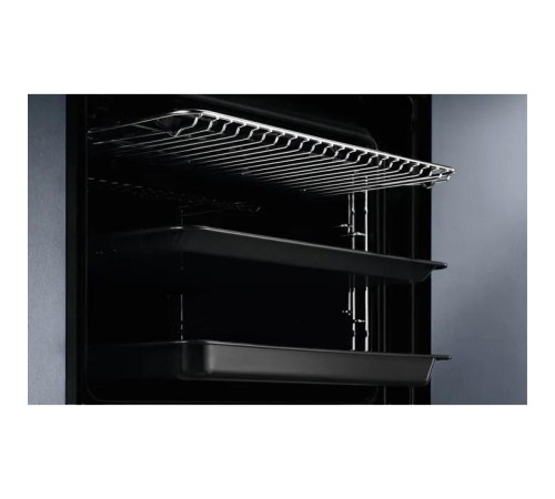 Встраиваемые электрические духовки ELECTROLUX/ Электрический духовой шкаф с конвекцией, приготовление на пару, объем 72 л, 10 режимов, автопрограммы, очистка пиролитическая, 3 стекла в дверце, направляющие проволочные + телескопические (1 уровень)