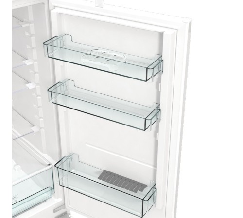 Встраиваемый холодильник Gorenje/ Класс энергопотребления: A++, Объем нетто: 260 л, Конструкция: Встраиваемая, полностью интегрируемая, Ширина: 540 мм, Высота: 1772 мм