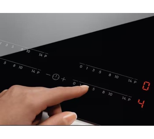 Встраиваемые индукционные панели ELECTROLUX/ индукционная на 4 конфорки, cтеклокерамика, мощность: 7200 Вт, независимая установка, слайдерное управление,размеры (ШхГ): 59x52 см