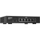 Коммутатор/ QNAP QSW-1105-5T 5-Port RJ-45 Unmanaged 2.5Gbps fanless switch, Switching Capacity 25Gbps