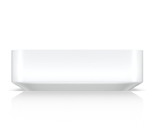Межсетевой экран/ Compact independent gateway with a full suite of advanced routing and security features Межсетевой экран/ Compact independent gateway with a full suite of advanced routing and security features