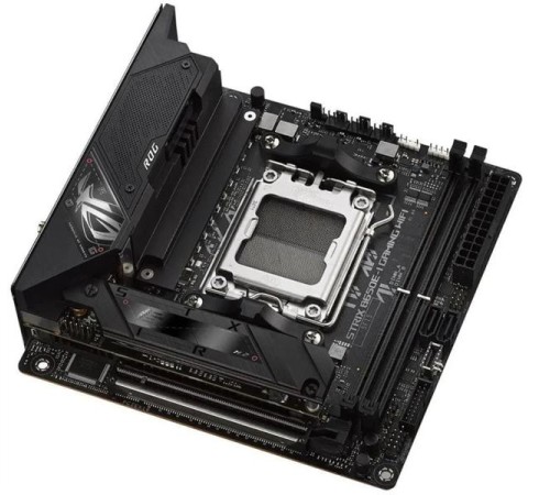 Материнская плата ASUS ROG STRIX B650E-I GAMING WIFII, AM5, B650, 2*DDR5, 2*SATA, 2*M.2, 4*USB 3.2, 2*USB 2.0, Type-C, 1*PCIx16, HDMI, mITX; 90MB1BI0-M0EAY0