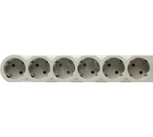 Сетевой фильтр Defender DFS 605 5 м, 6 розеток/ Surge Protector Defender DFS 605 5m, 6 outlets