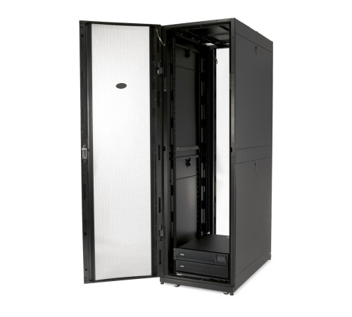 Шкаф NetShelter SX 42U 600mm Wide x 1070mm Deep Enclosure with Sides Black Шкаф NetShelter SX 42U 600mm Wide x 1070mm Deep Enclosure with Sides Black