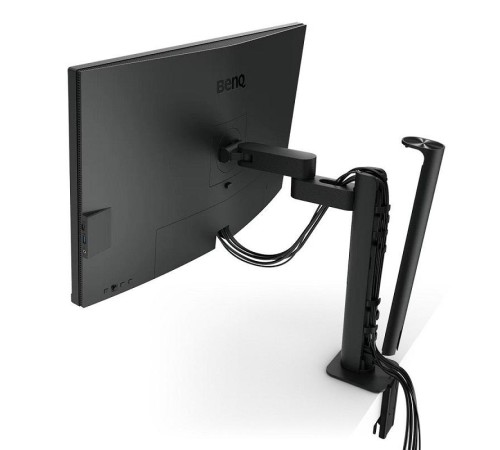 Мониторы/ Benq PD3205UA 31,5'', 3840x2160, IPS,  60Hz, 1000:1, 350cd, 5ms, HDMI, DP; 3*USB 3.2; USB C*90W, Speakers, Height adj 110, 99% sRGB, Flicker-free;Low Blue Light, Calibration Report, Table Mounting, 3Y, Grey
