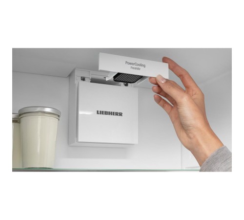 Встраиваемые холодильники Liebherr/ Plus, ниша 194 см, BioFresh, МК NoFrost 3 контейнера, сенсорный дисплей Touch, door sliding Встраиваемые холодильники Liebherr/ Plus, ниша 194 см, BioFresh, МК NoFrost 3 контейнера, сенсорный дисплей Touch, door sliding