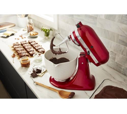 Настольный миксер KitchenAid Настольный миксер с откидным блоком Artisan 4.8 л, карамельное яблоко Настольный миксер KitchenAid Настольный миксер с откидным блоком Artisan 4.8 л, карамельное яблоко