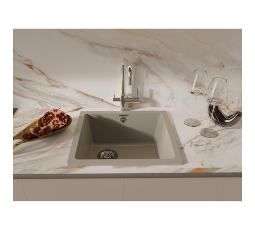 Кухонная мойка RIVELATO RIVELATO Мойка BERKANA 45 1-чаш 485*455, монтаж: универсальный, материал: кварц, цвет: топаз