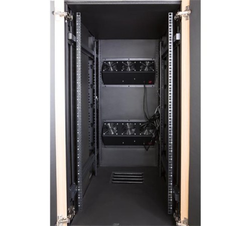 Шкаф Шкаф LANMASTER SOUNDPROOF звукоизолированный 24U 750x1130 мм, отделка под дерево, цвет лиственница