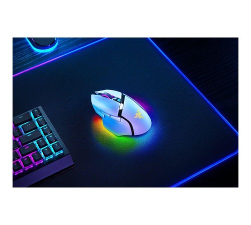 Игровая мышь Razer Basilisk V3 Pro 35K - White gaming mouse/ Razer Basilisk V3 Pro 35K White Gaming Mouse