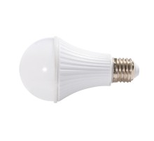 Лампа светодиодная c Li-ion аккумулятором Бастион SKAT LED-220 E27 {2455}
